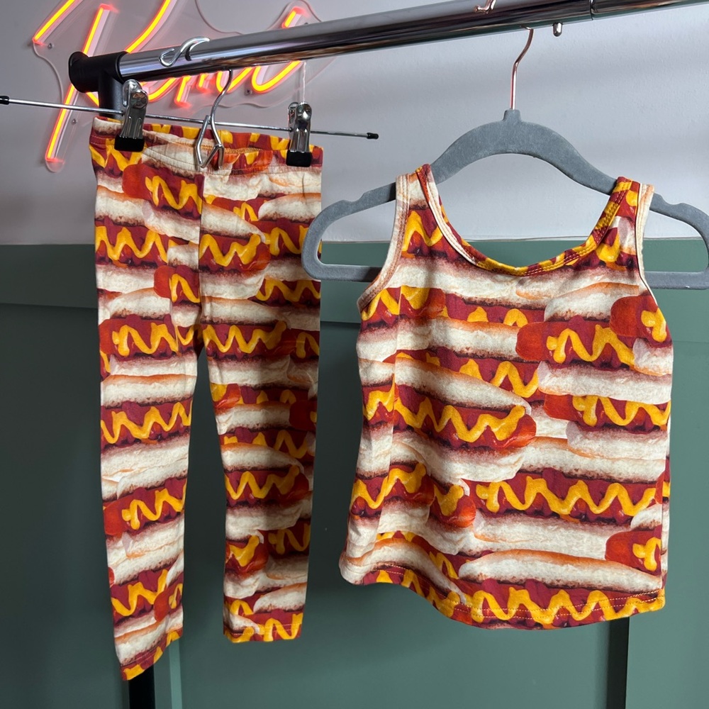 Romey loves Lulu Hot dog set